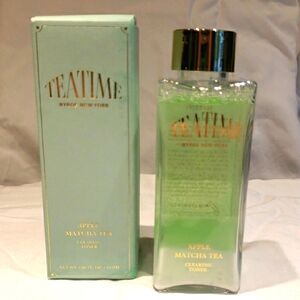 Apple Matcha Tea Clearing Toner  Byroe